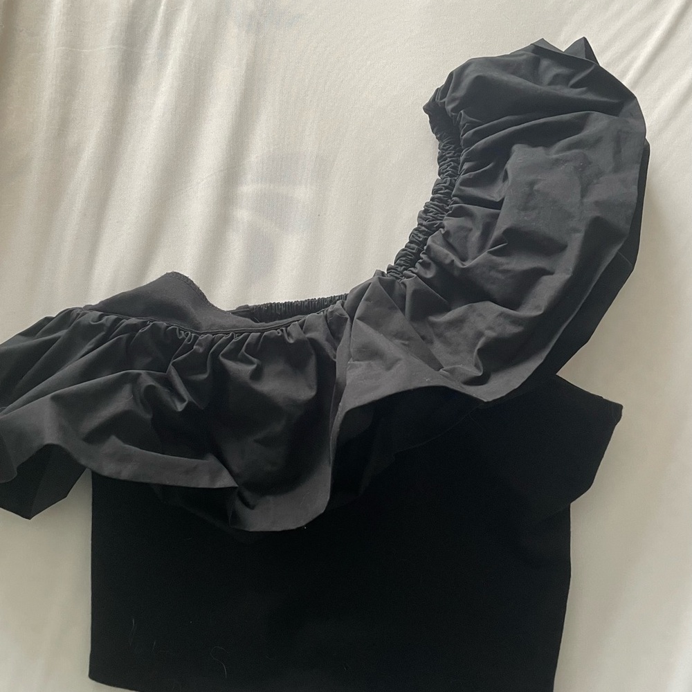 Black Ruffled One-Shoulder Top